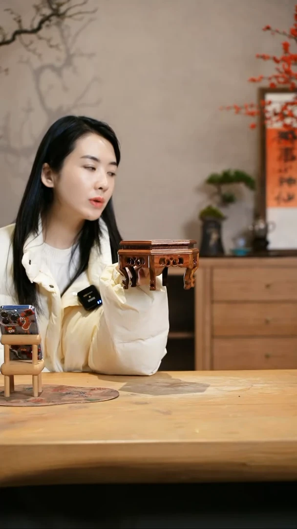 【闪购商品】小花架 黄花梨