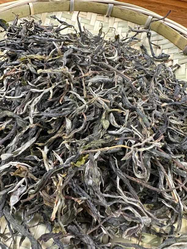 佳佳  2024年  云县纸山箐古树茶散茶 头春头采