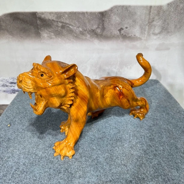 小老虎摆件虎虎生威