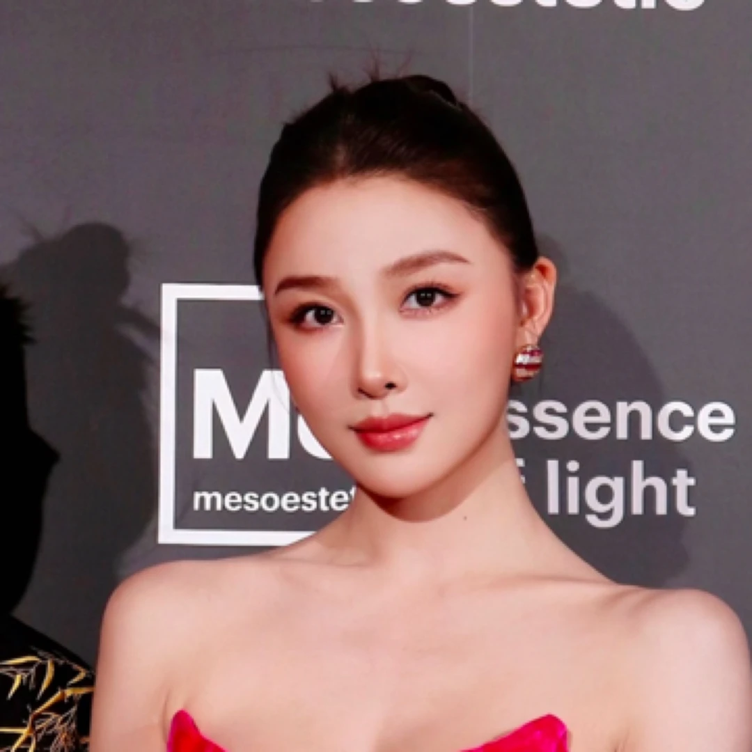 铜合金合成锆石耳饰 中古老奶奶D家款-zyy286