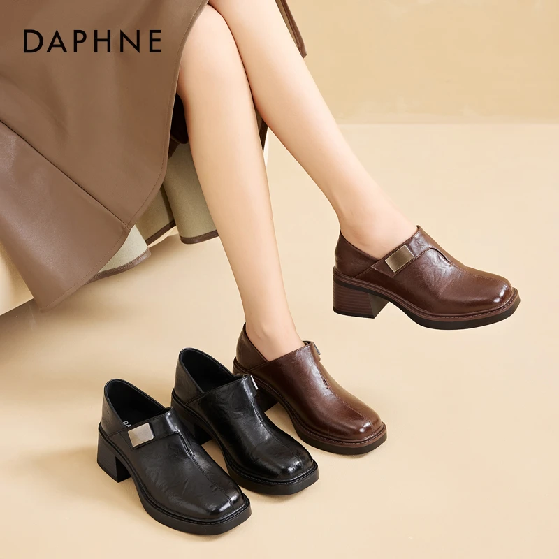 达芙妮软皮小裸靴子女2025春季新款洋气方头短靴厚底休闲复古粗跟