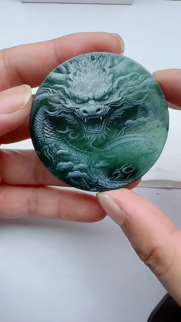 【闪购商品】翡翠颈饰未镶嵌多样性随机一件发货