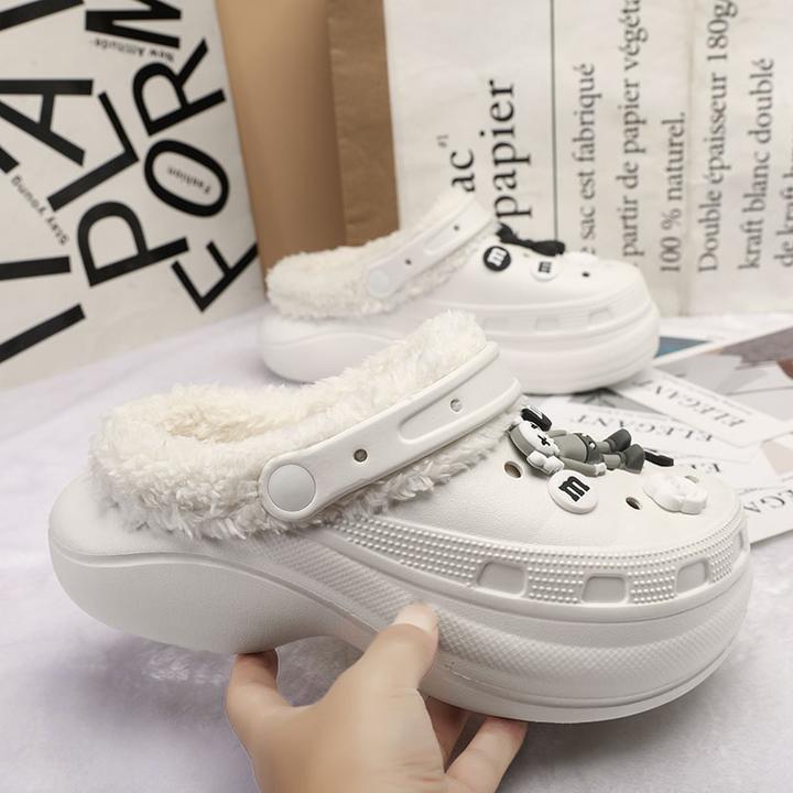 加绒洞洞鞋女款冬季厚底网红休闲户外保暖多配色棉拖鞋两穿包头鞋