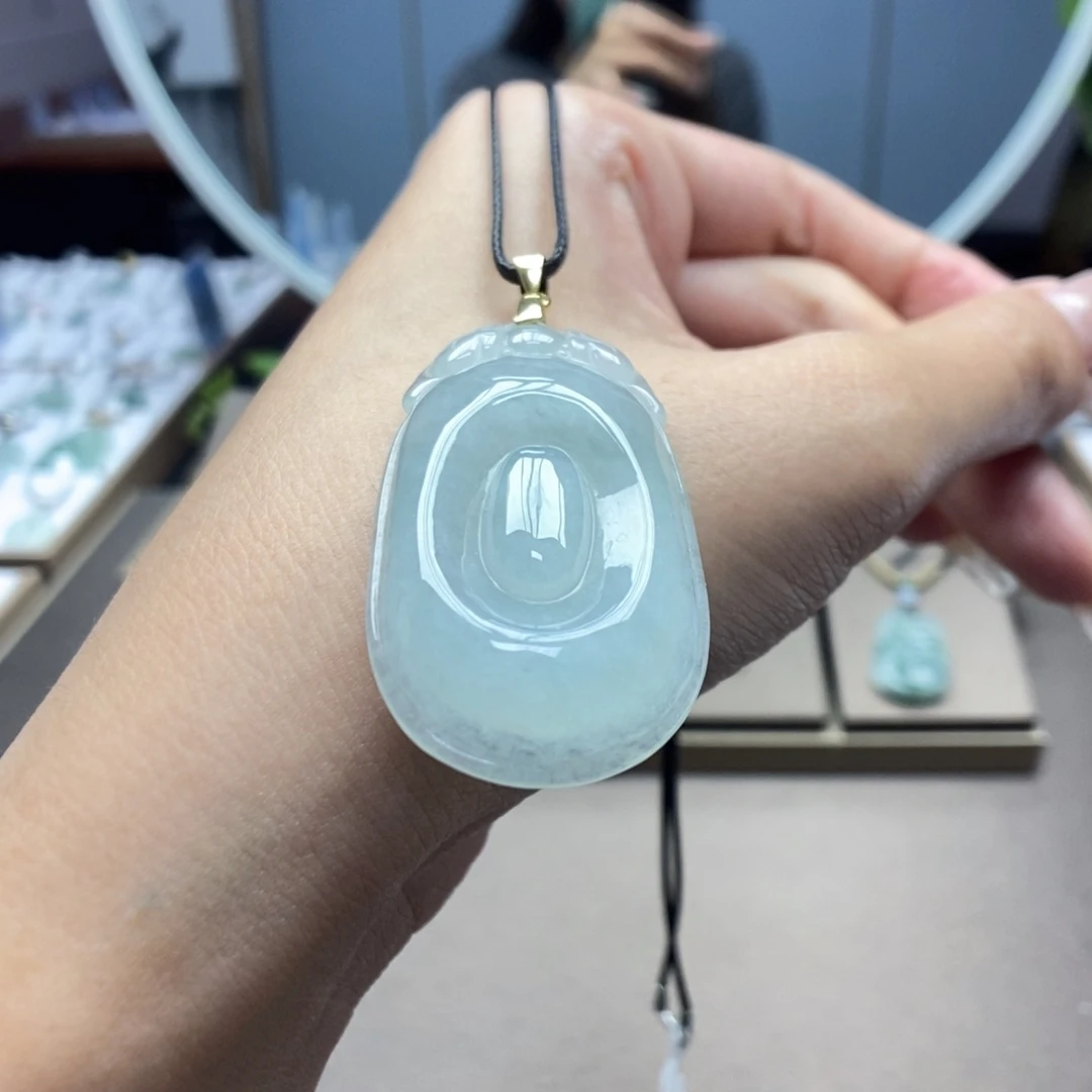 翡翠挂件银S925镶嵌吊坠