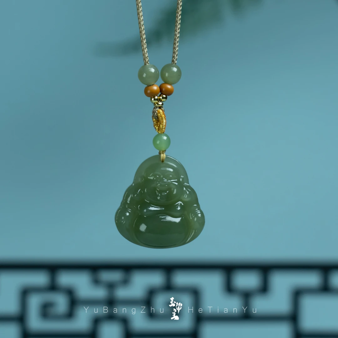 玉帮主女款晴水绿绳款吊坠佛公双面材质25mm（天然多样性）