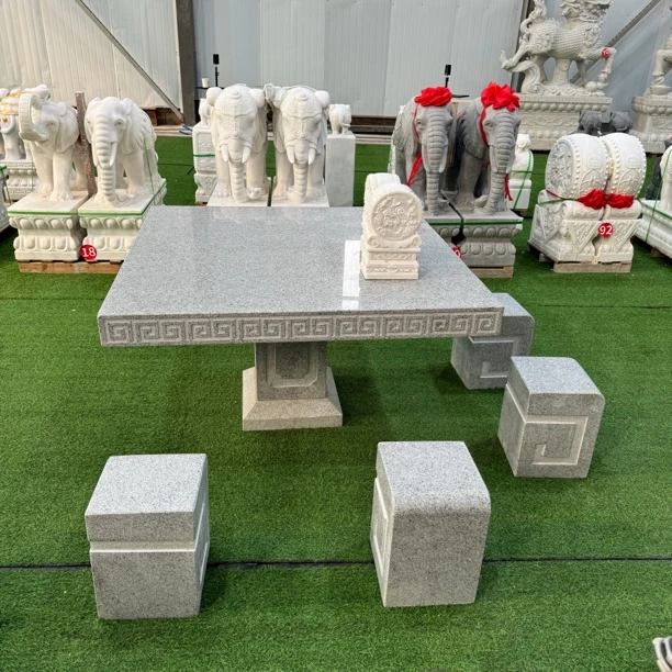 石头桌子石凳子一套石桌方桌大理石花岗岩户外石桌公园庭院家用