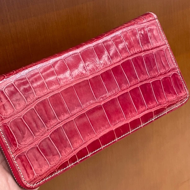 进口兴隆鳄鱼皮单拉手包