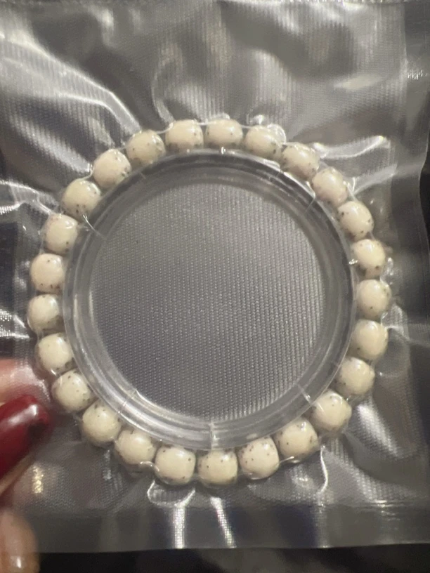 星月菩提精品石玉料河豚手串尺寸9/8，高油高密易变色