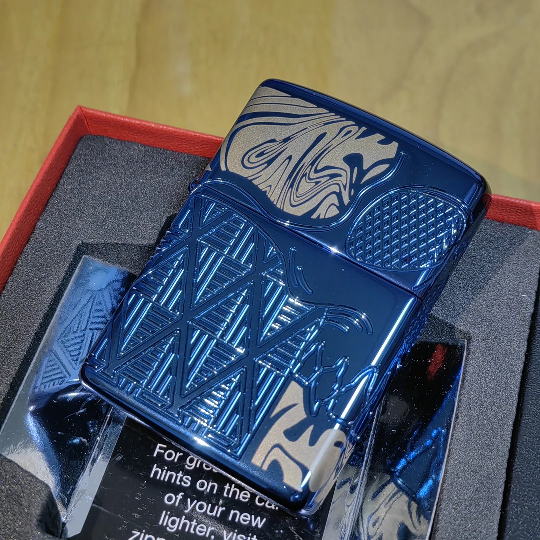 ZIPPO原装正品防风煤油打火机 大红盒蓝冰盔甲机型 美版在版在册