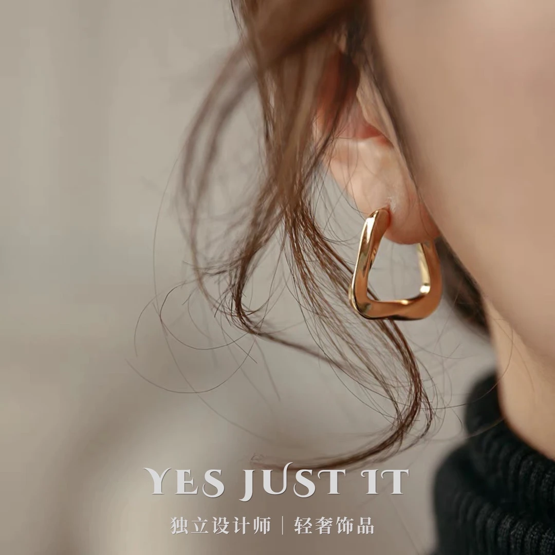 铜合金耳饰 法式方形方圈气质小众复古简约轻奢网红流行耳饰品025