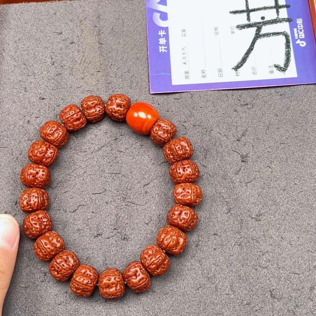 金刚菩提手串老**子金刚