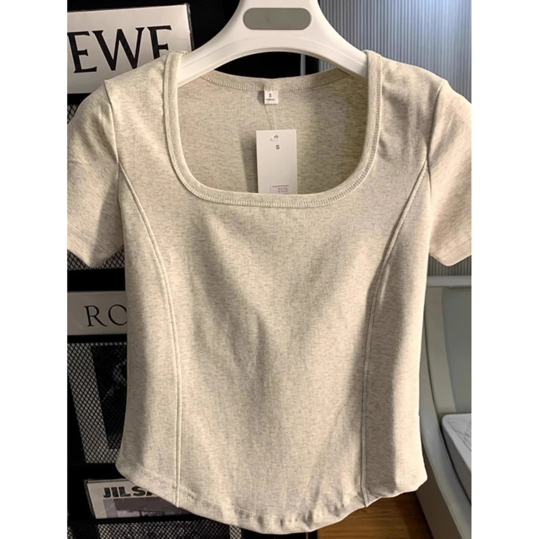 大码正肩短袖t恤女夏季胖MM下摆修身显瘦短款鱼骨方领打底衫上衣