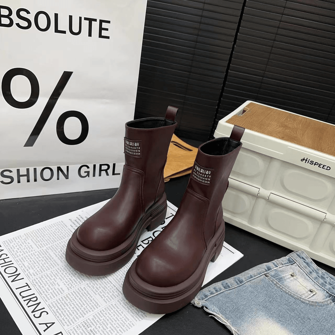 主播推荐2024年厚底短筒靴时尚安格拉红色短靴