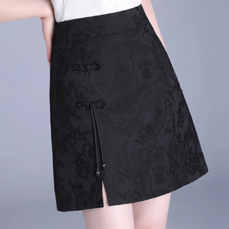 国风盘扣短裙包臀裙女春秋新款高腰显瘦提花半身裙新中式裙子