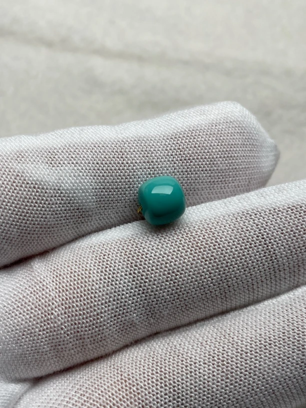 原矿绿松石老形配饰