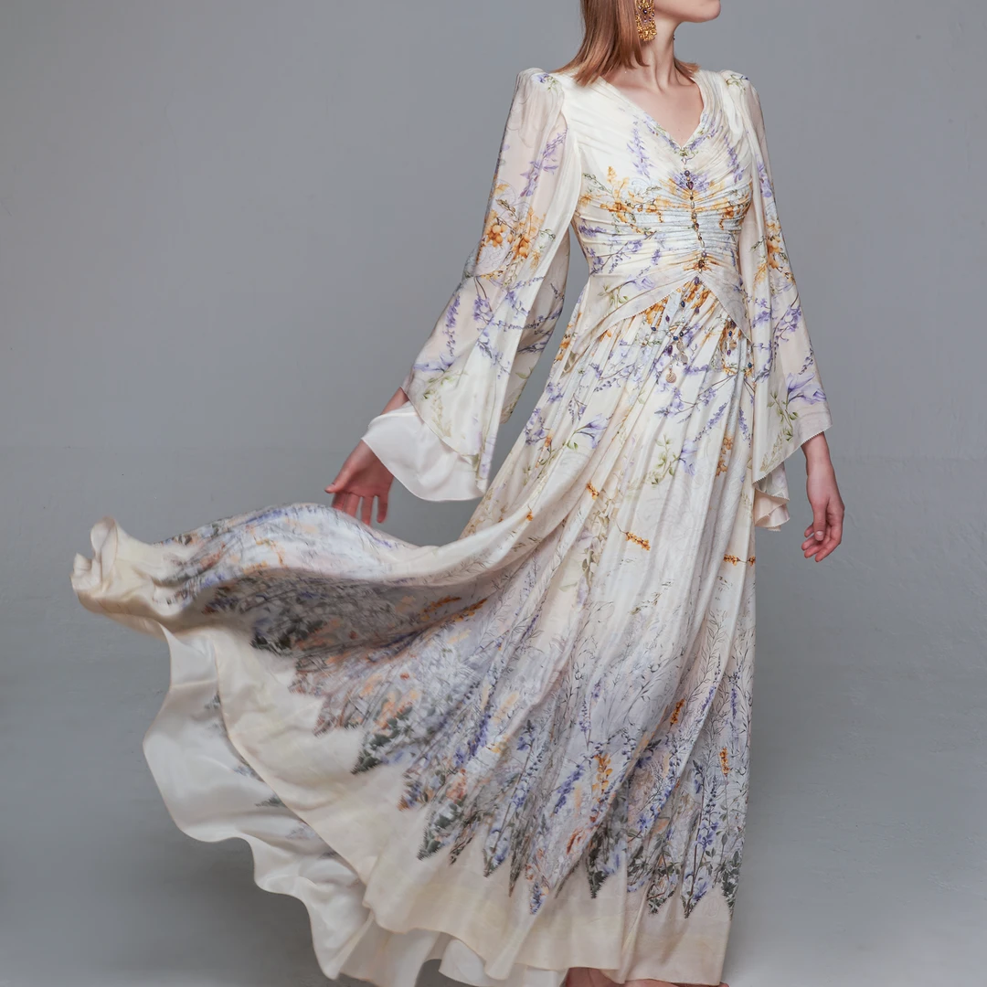 【香风留美人】YINGCHOI 桑蚕丝双绉 重工喇叭袖连衣裙YCJSD32284H