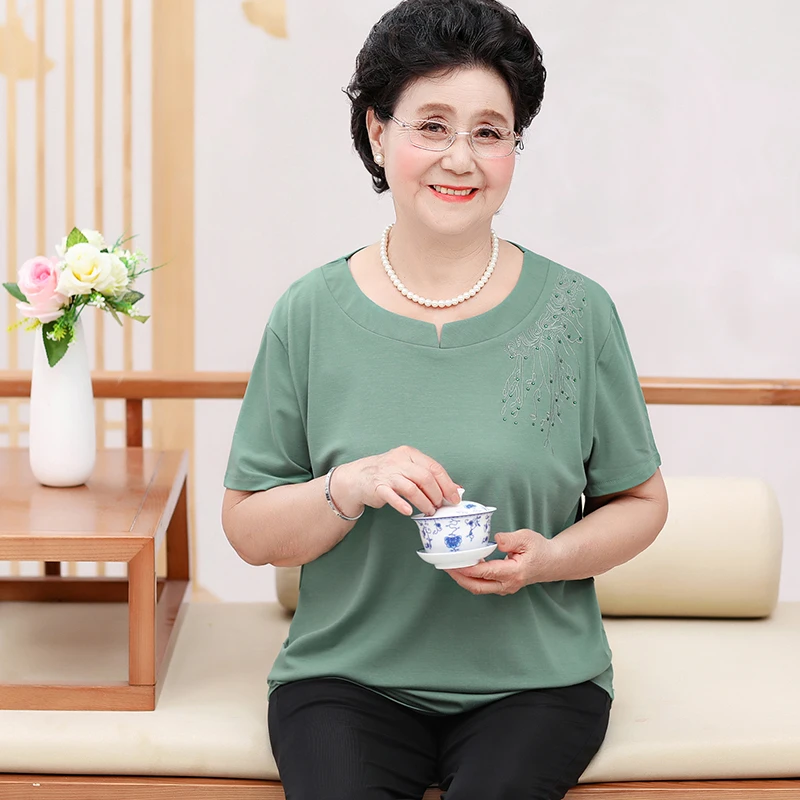 胖妈妈大码女宽松夏装弹力棉短袖T恤衫绣花圆领200斤加肥奶奶上衣