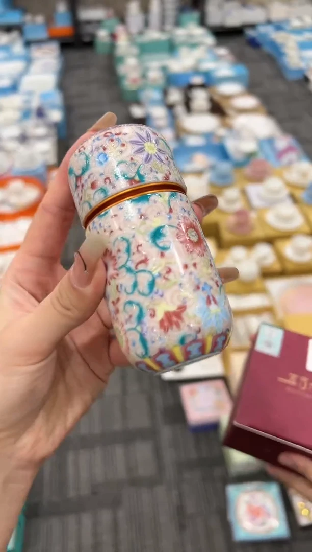 【闪购商品】杯W16