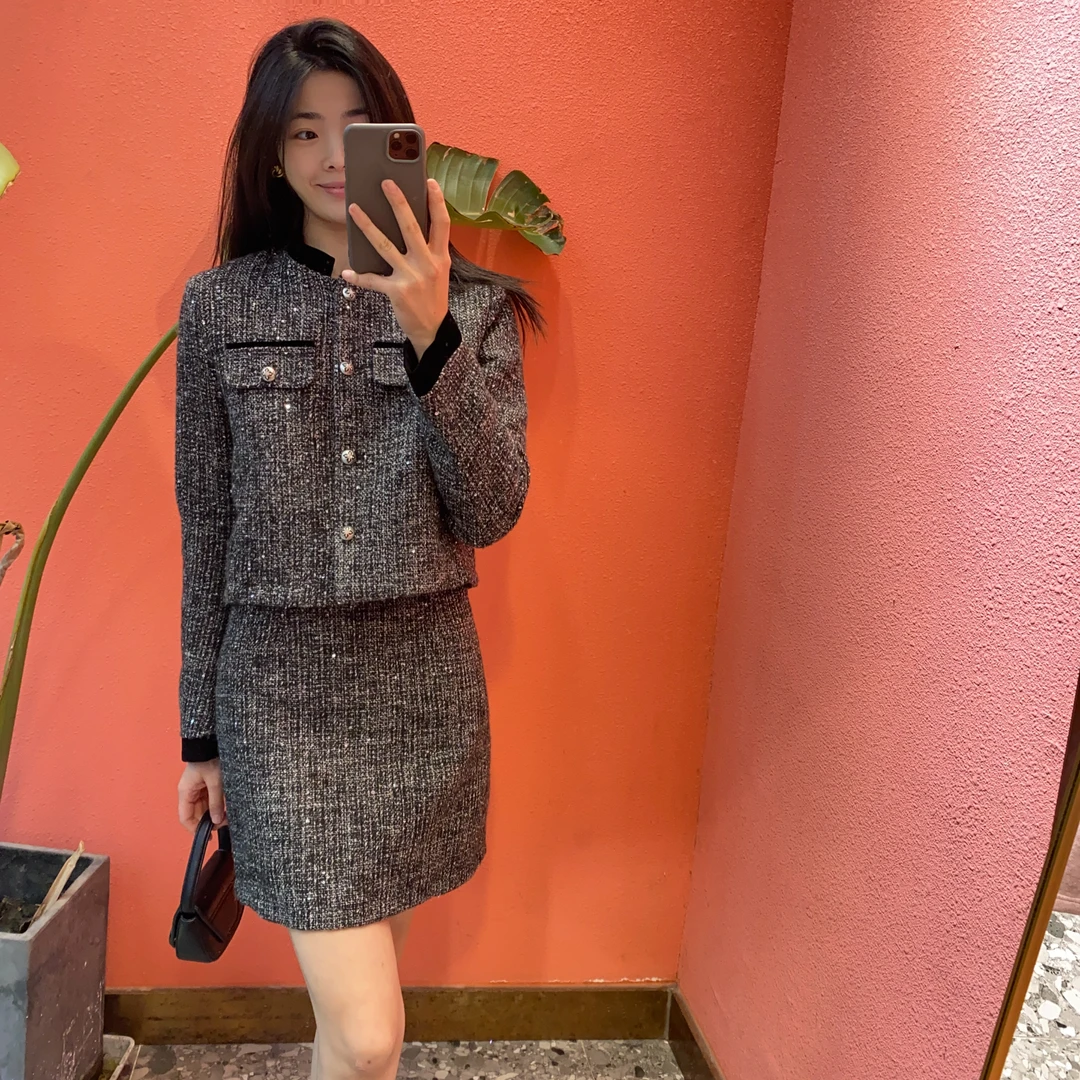 （默茗服装）巴黎旧刊拼接丝绒小香套装