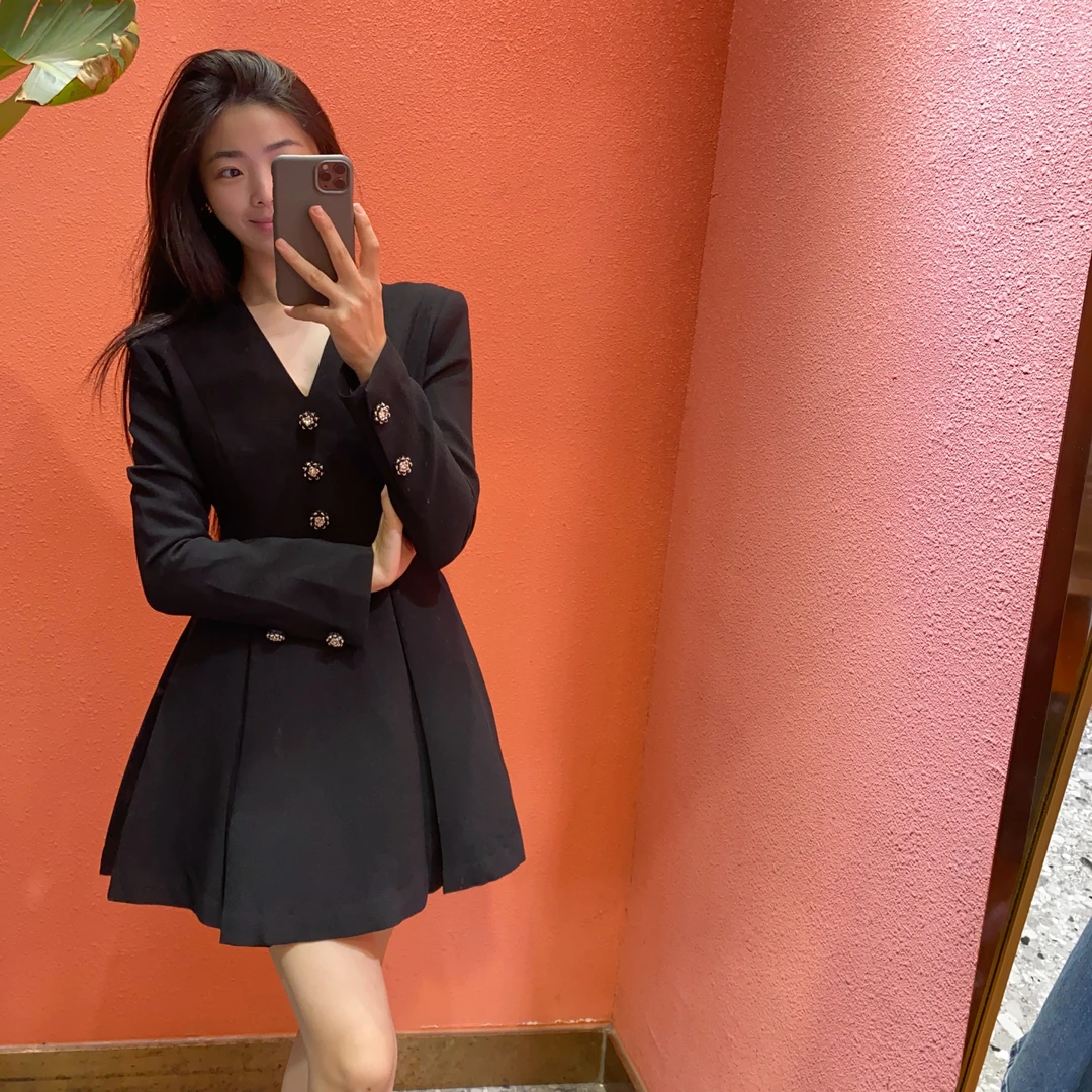 （默茗服装）知性女人百褶连衣裙