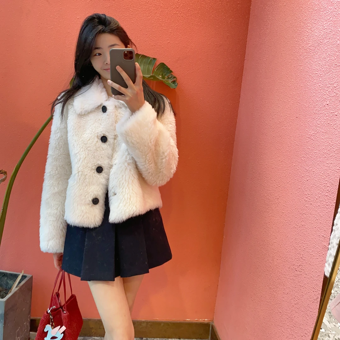 （默茗服装）轻熟风高级感毛毛外套