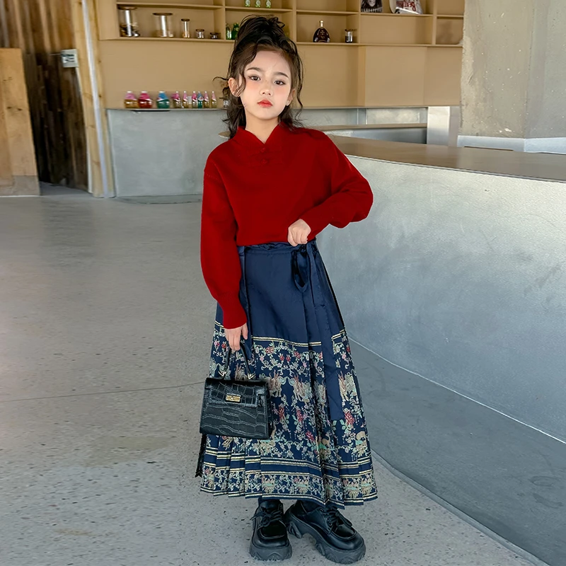 女童汉服秋冬红色唐装毛衣马面裙中式儿童冬装国风过年拜年服大童