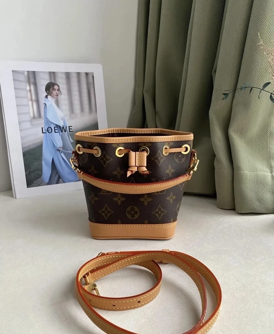 99新 LouisVuitton/路易威登 Rose/lv老花nanomini784342
