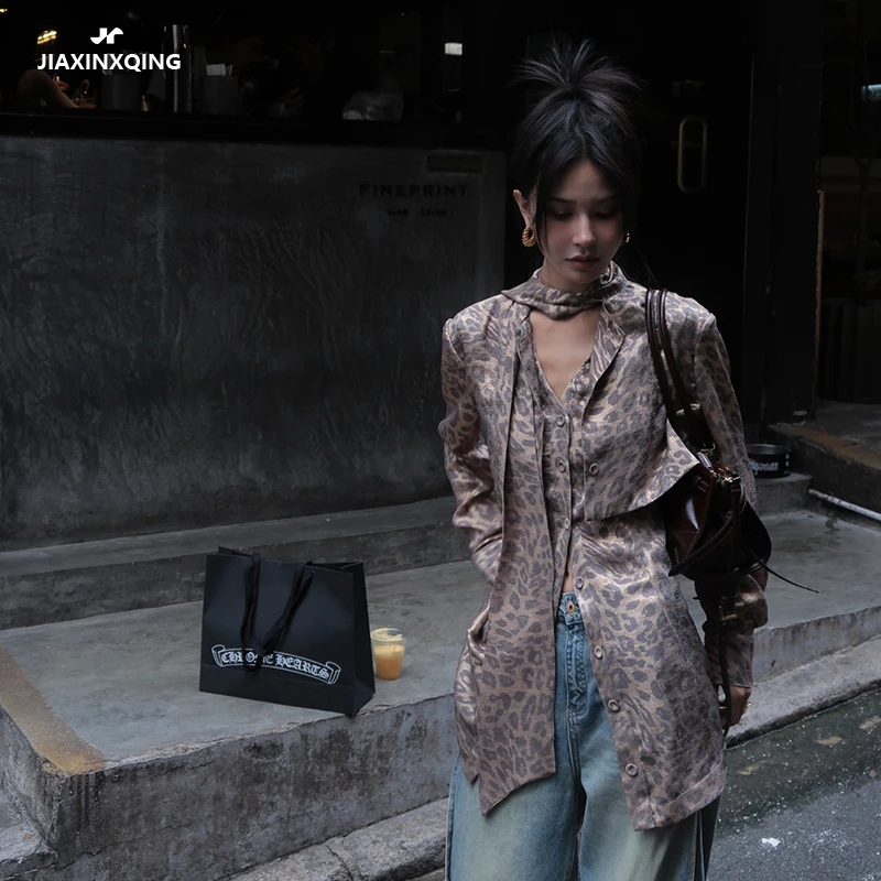 JIAXINXQING秋季轻奢时尚设计印花豹纹复古衬衫高级气质休闲长袖