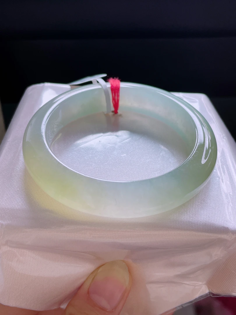 冰种起胶冰透黄翡53圈正圈时尚气质女款正品天然缅甸翡翠A货手镯