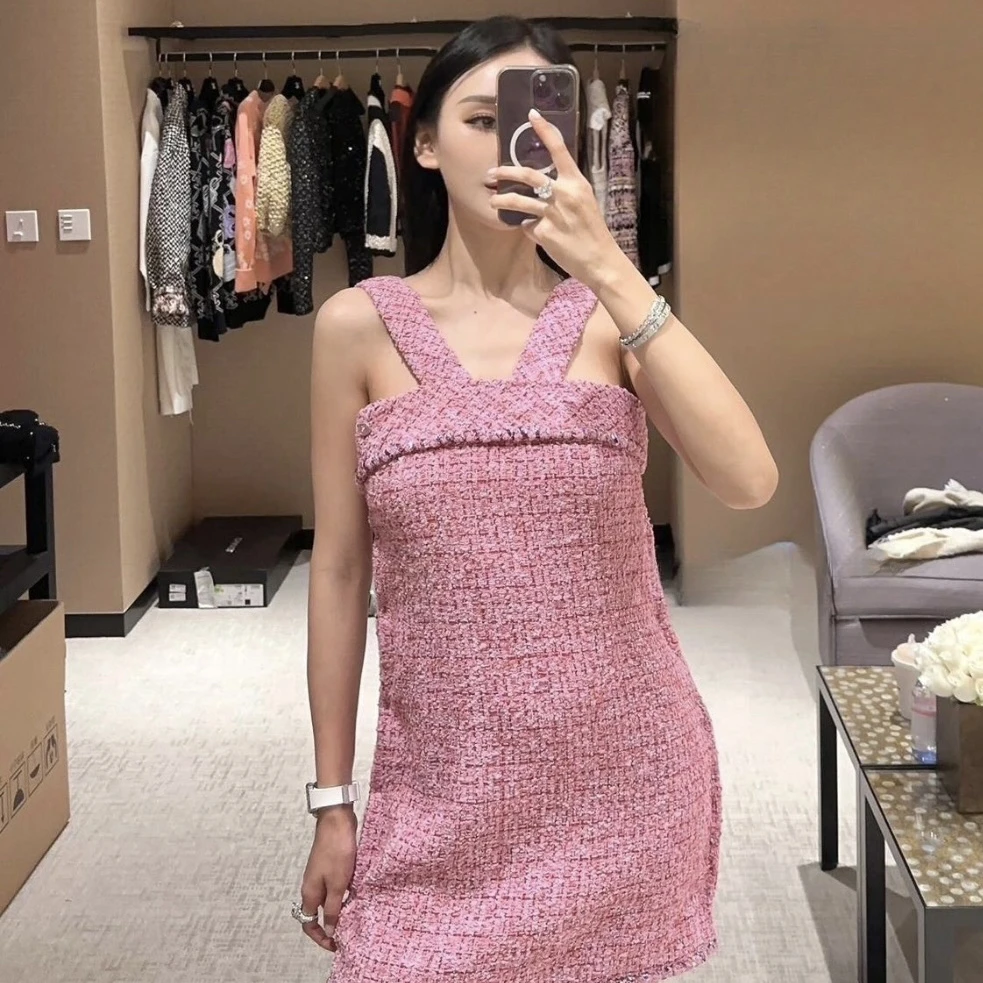 99新 Chanel/香奈儿 22p粉色粗花呢抹胸连衣裙34码