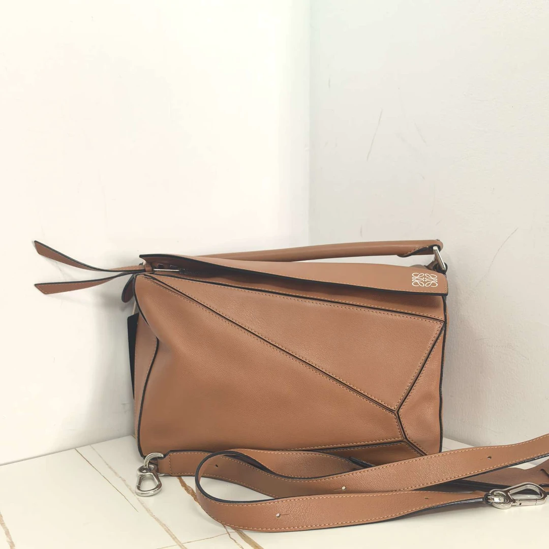 95新 LOEWE/罗意威 【文子姐专属】/D237/棕色中号几何包L