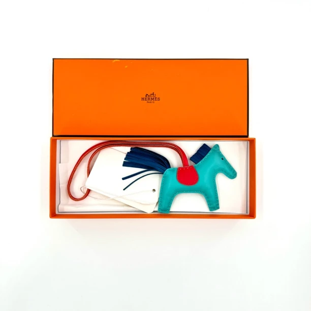95新 Hermes/爱马仕 孔雀绿色拼红马鞍蓝毛小马