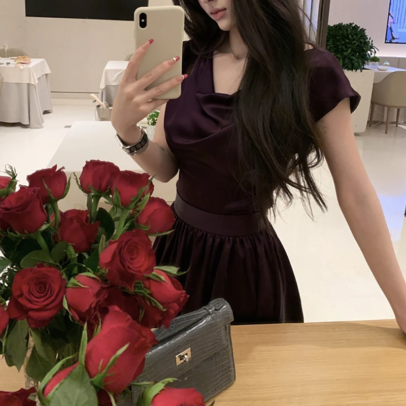 月光琉璃玉 真醋酸荡领连肩袖上衣高腰压褶A摆半裙拿捏尤莱特穿搭