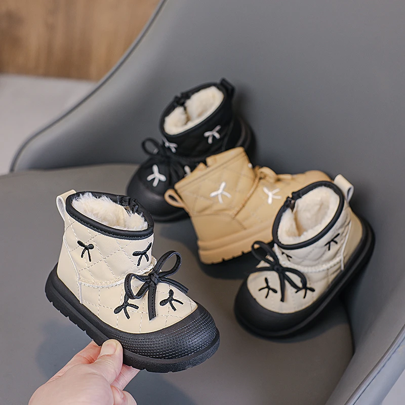 冬季新款宝宝短靴男童防踢蝴蝶结棉靴舒适加绒加厚女童侧拉链棉鞋