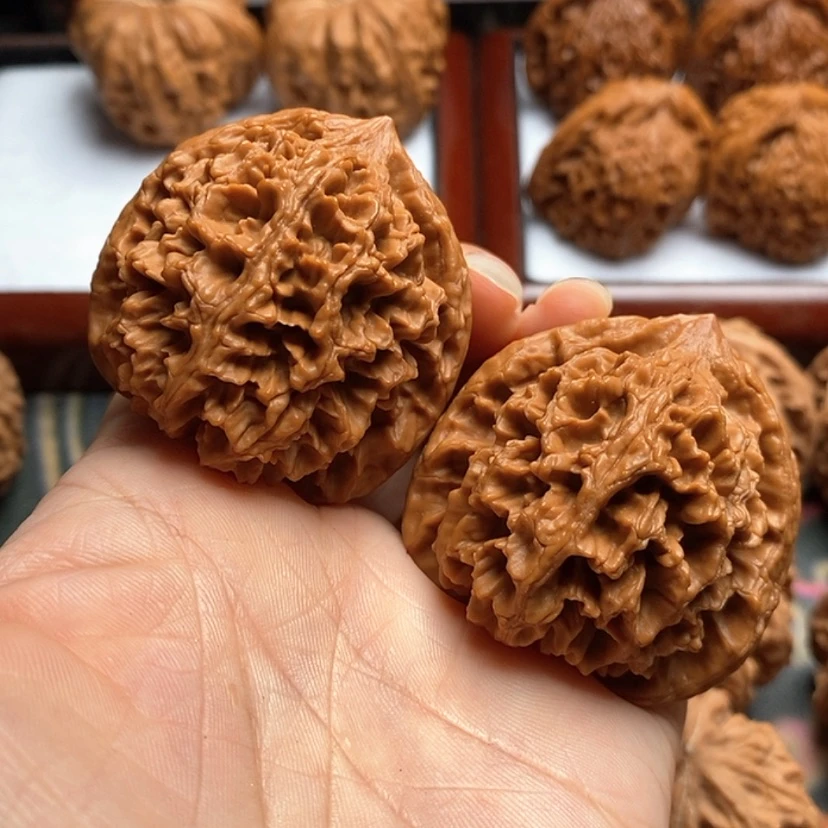 【闪购商品】文玩核桃把件44霸王龙