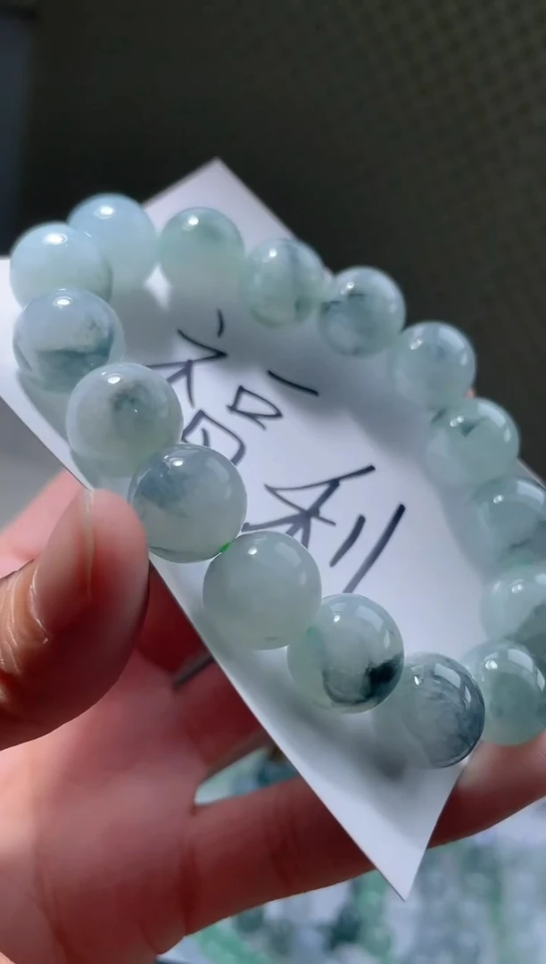 【闪购商品】翡翠手链未镶嵌手链/多样性发其一