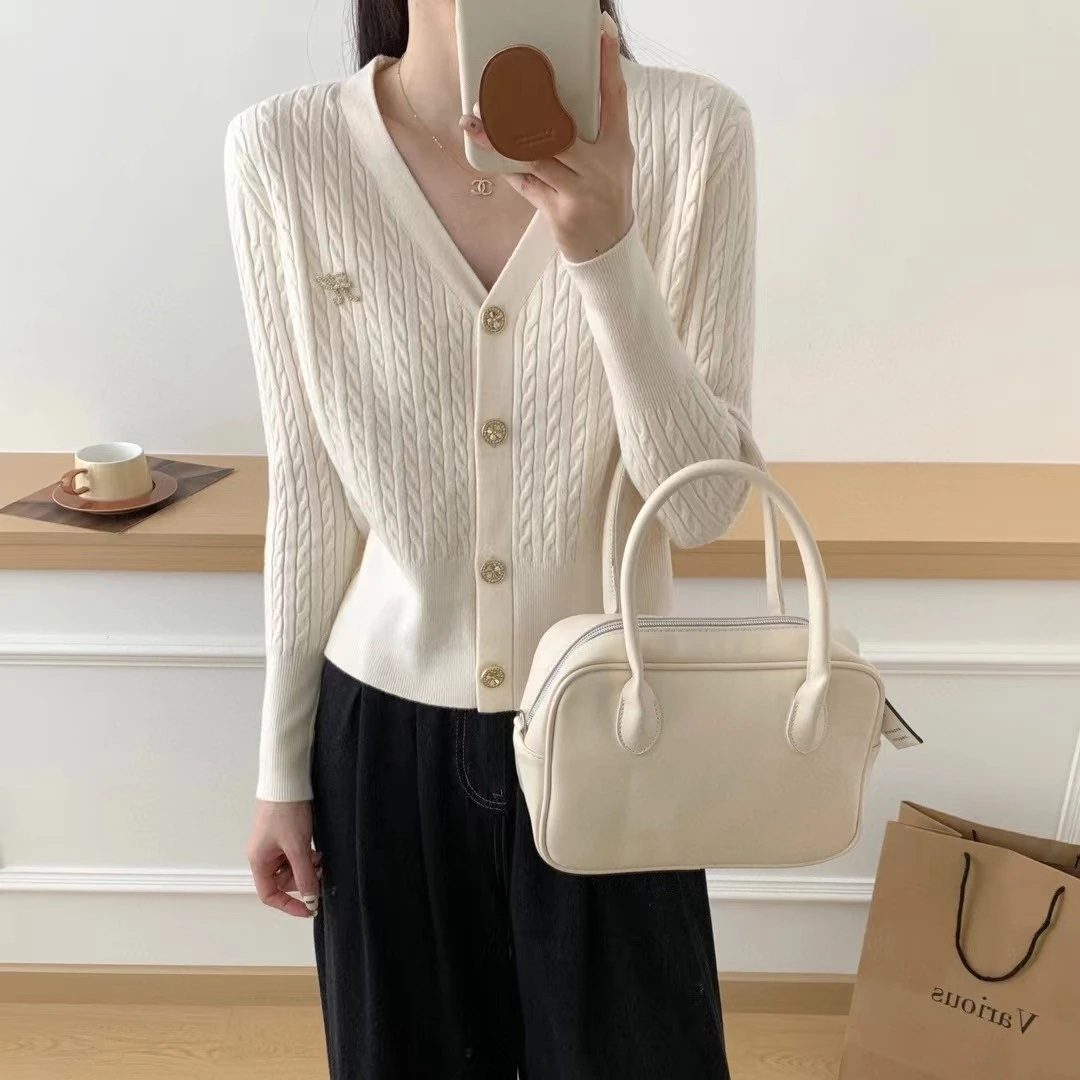 法式小香风V领麻花提花针织开衫复古短款上衣