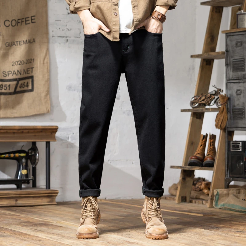 高级质感显瘦百搭大码黑色小脚牛仔裤