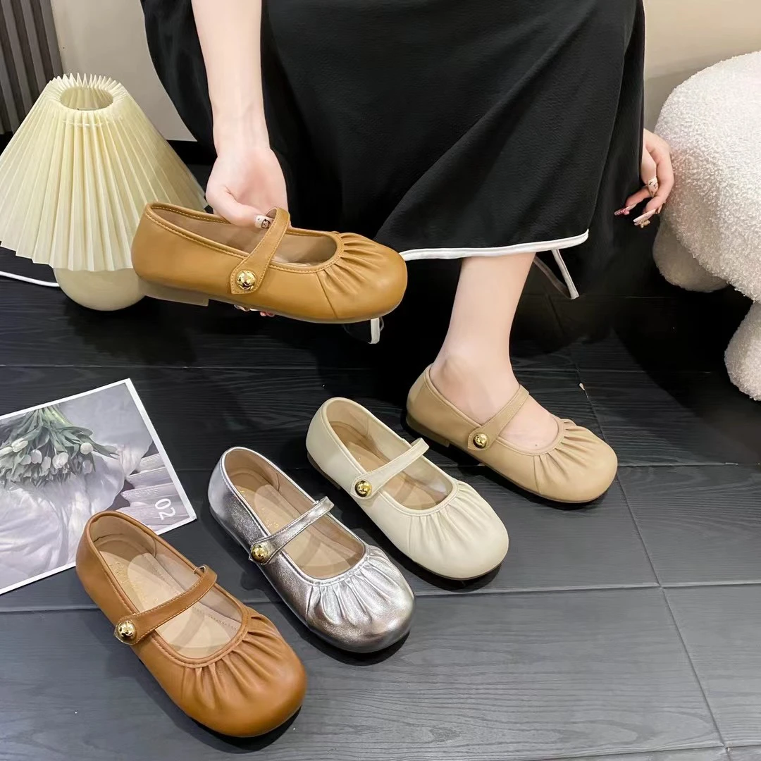 研一家260～1女时装单鞋