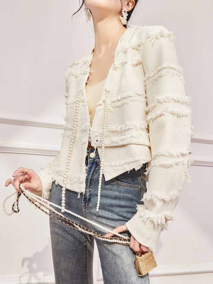 小个子洋气珍珠链条小香外套女秋冬白色气质高端名媛短上衣