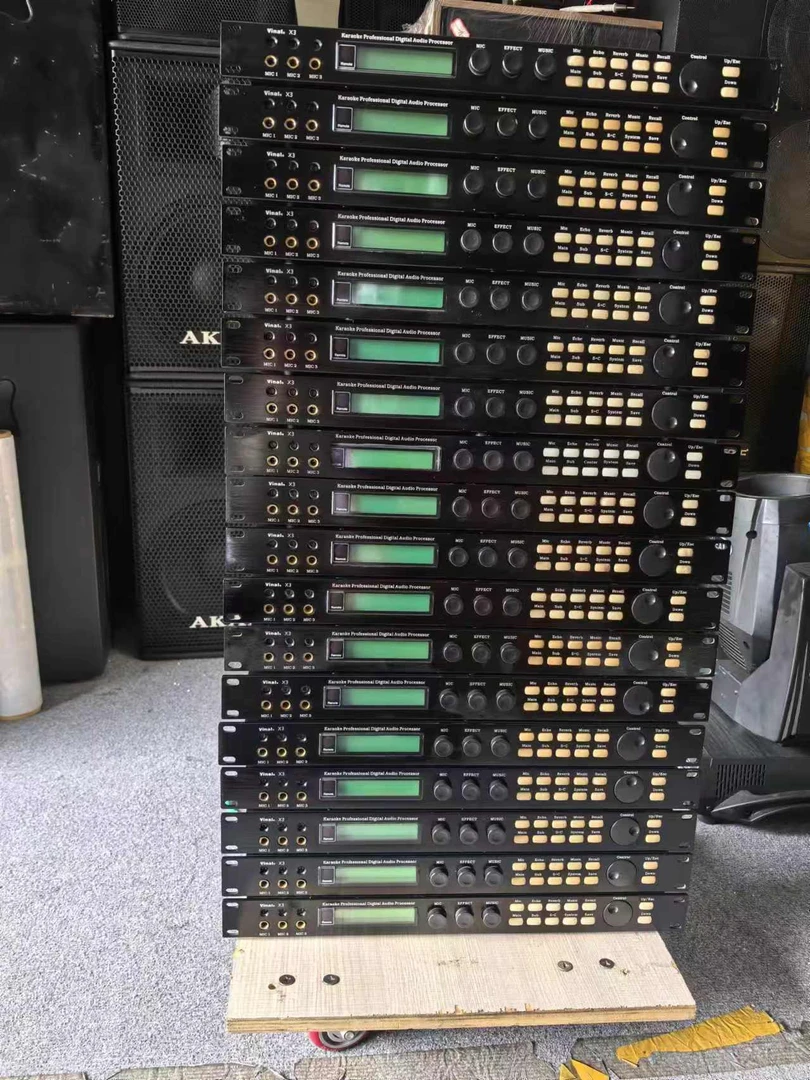 9新  X3唱歌效果器，运费自理，成色如图，