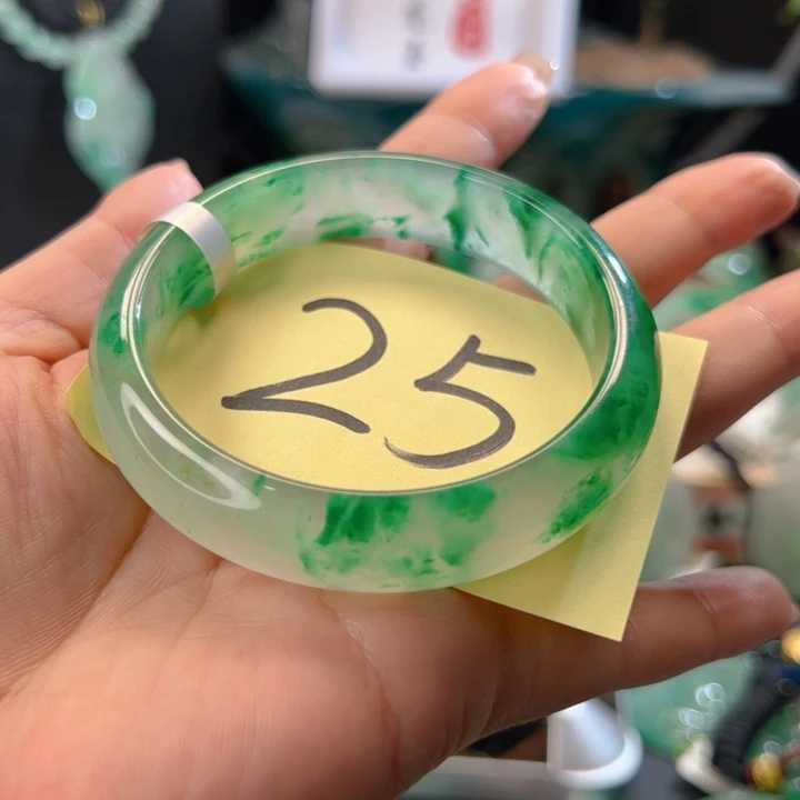 石英质玉手镯未镶嵌阿雅