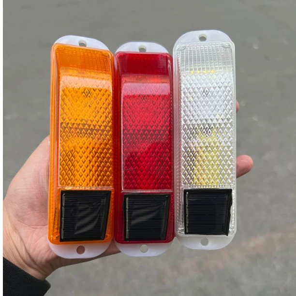 货车太阳能装饰示宽灯