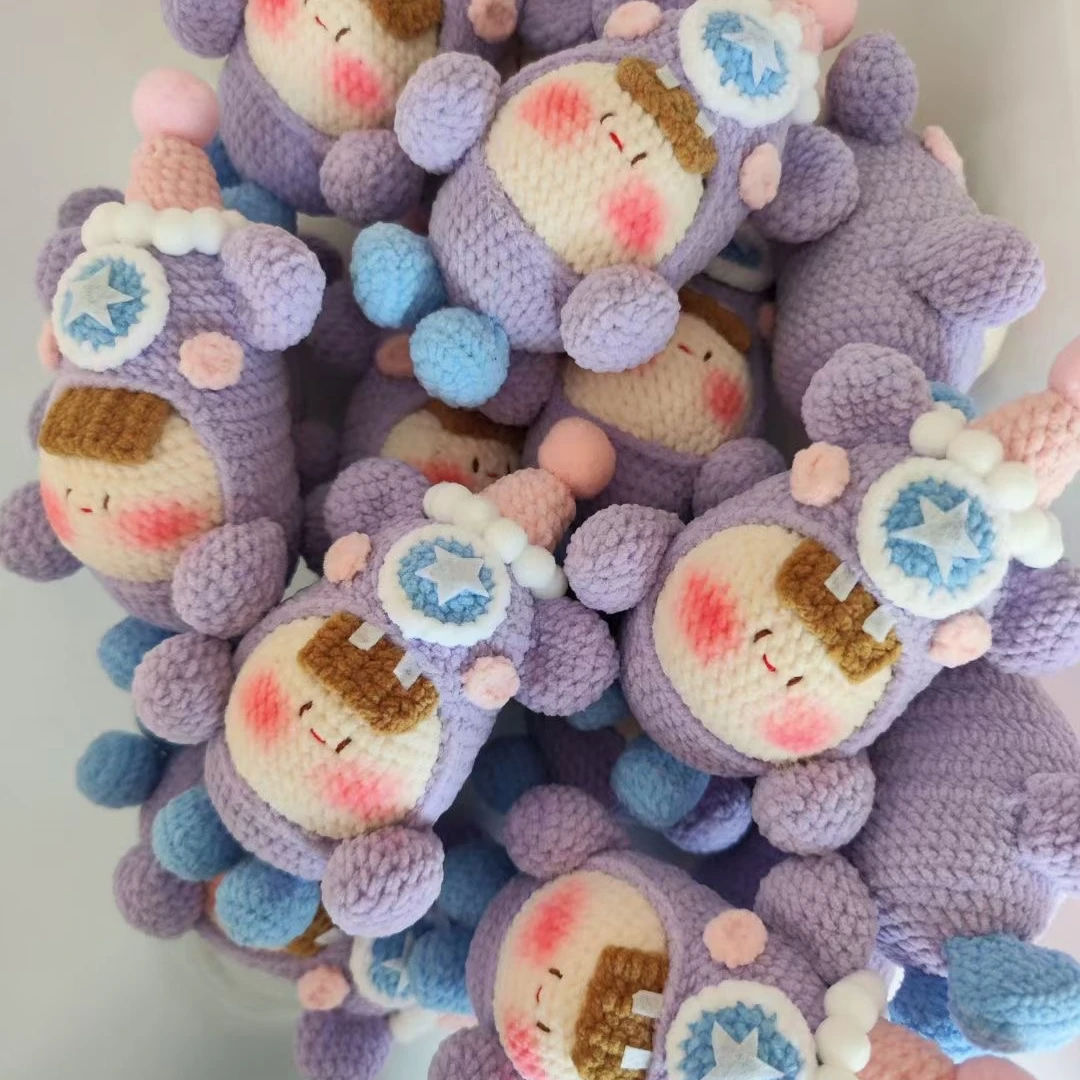 手工针织设计款卡通可爱时尚娃娃