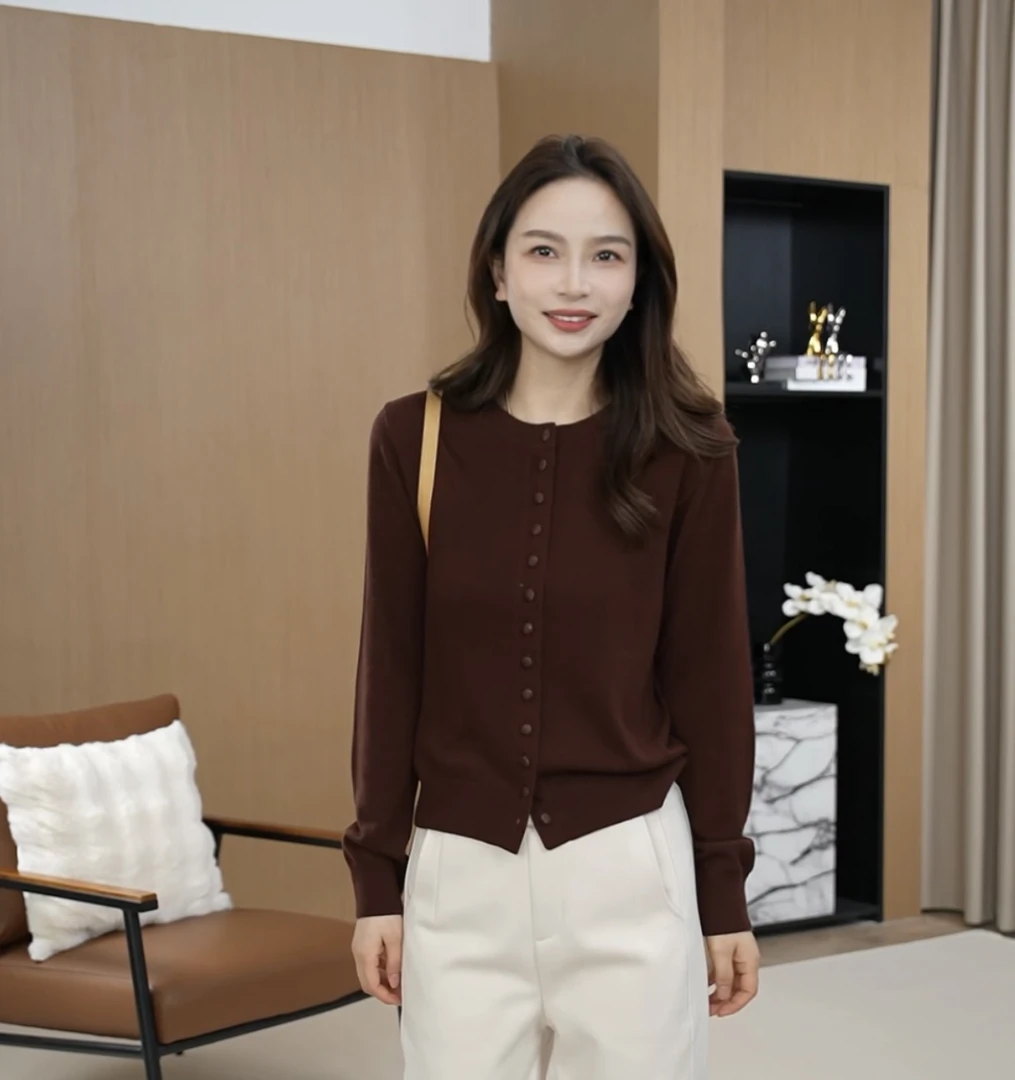 【缪斯女神】软糯亲肤 简约百搭圆领针织开衫