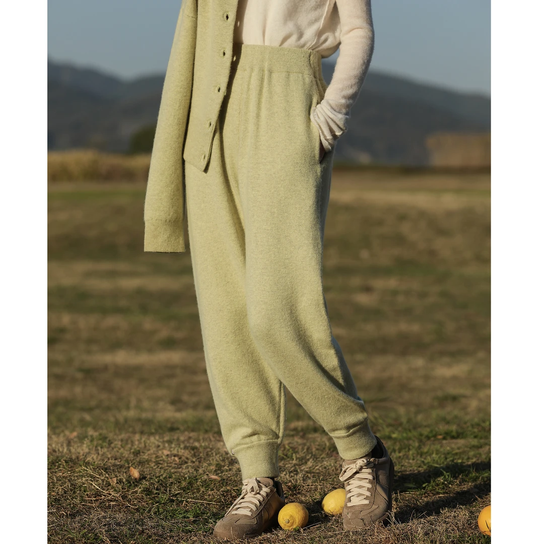 麻霖2022春秋款羊绒羊毛极简廓形手工绣休闲舒适亲肤束脚针织裤