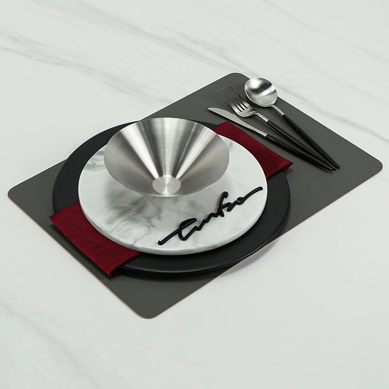 样板房餐具餐盘套装轻奢风别墅会所餐桌摆件样板间高级感水晶石碟