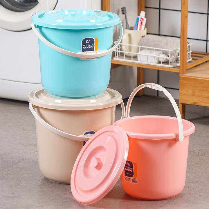 塑料小水桶带盖迷你塑料桶小号家用提水桶装水桶收纳桶儿童玩具桶