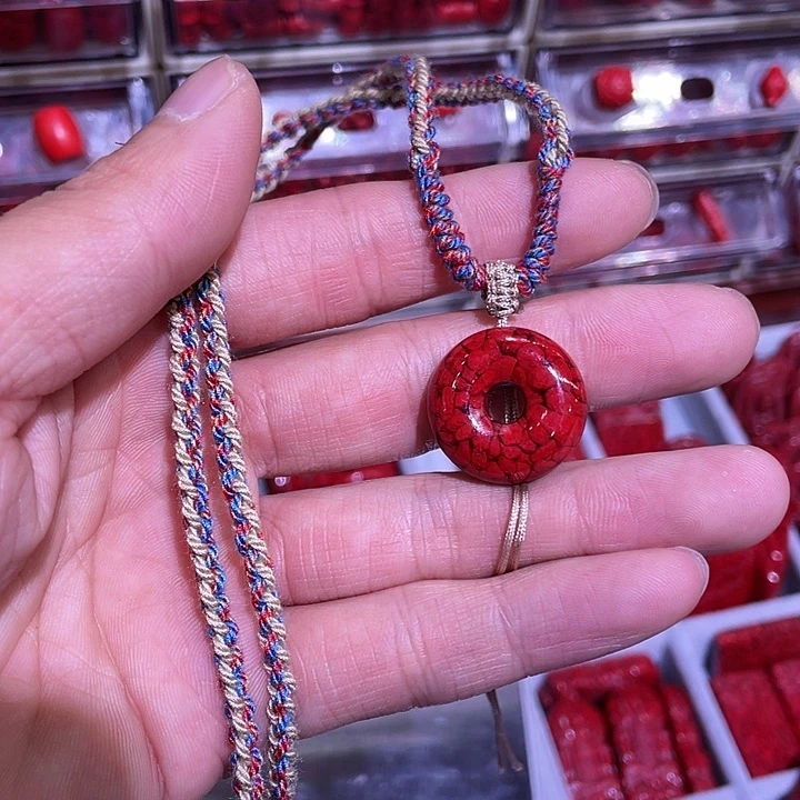 含辰砂工艺品晶体2.1平安扣吊坠彩绳