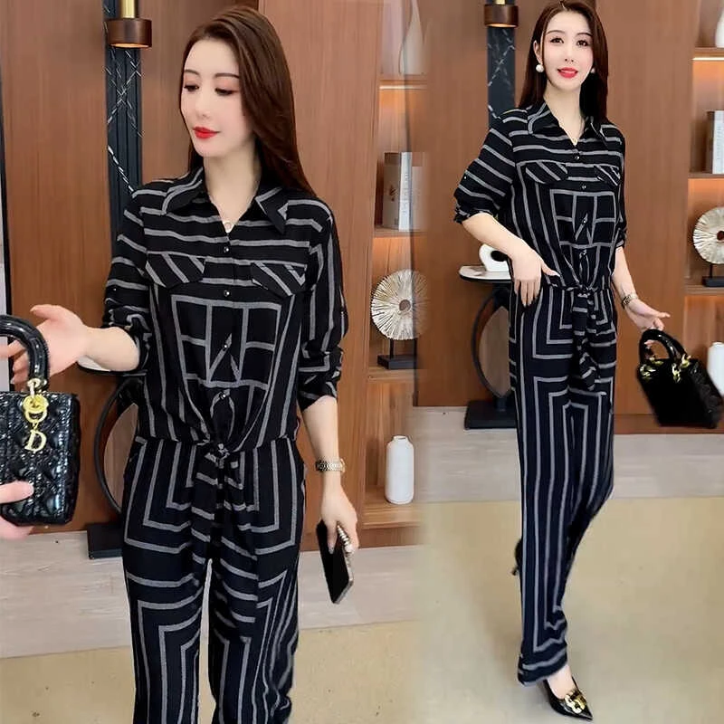 时尚条纹套装女2024早秋新款洋气显瘦遮肚子长袖上衣阔腿裤两件套